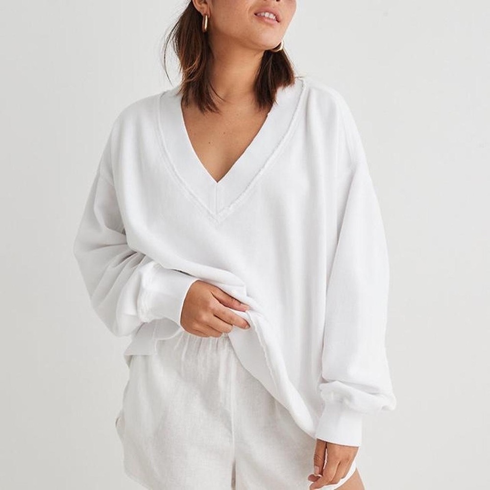 Aerie V-Neck Sweatshirt/Sweater